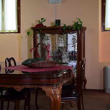 La Corte *