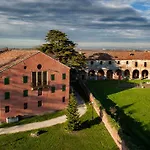 Hotel La Corte Correzzola