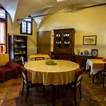 La Corte
