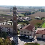 La Corte * Correzzola