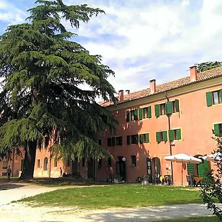 La Corte * Correzzola