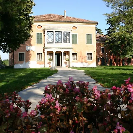 La Corte Correzzola