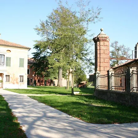 La Corte