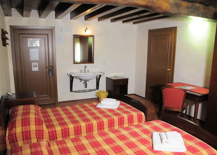 La Corte Hotel *